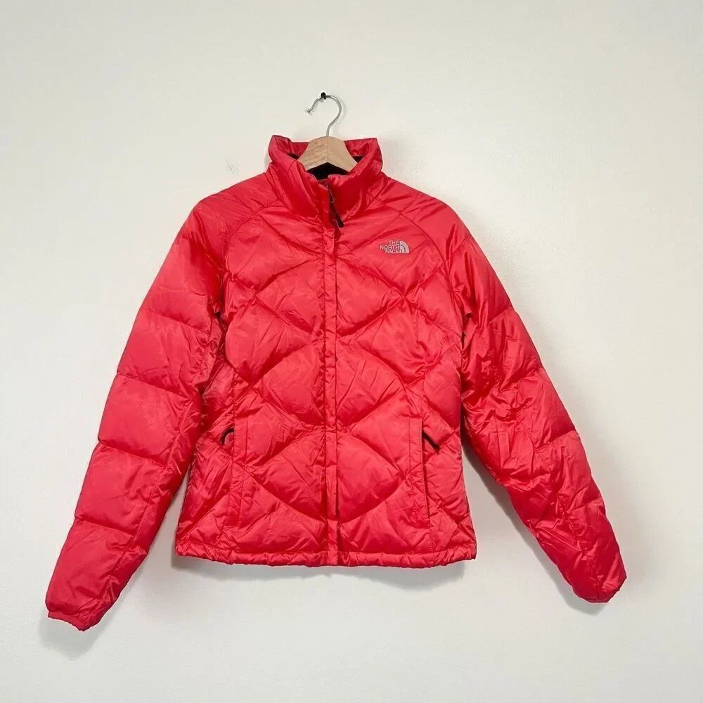 The North Face Womenโs โ550 Goose Down Quilted Full Zip Puffer Jacket Red Size M